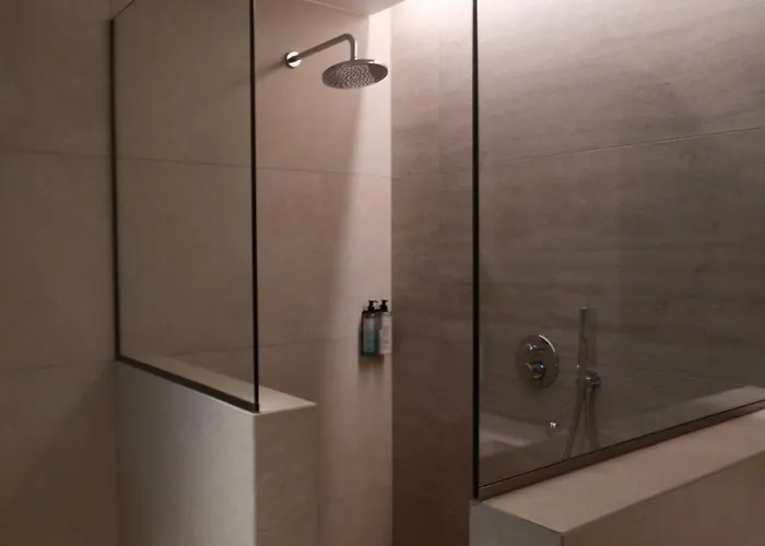 Cosmos Residences Apartament