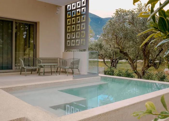 Cosmos Residences Apartament *